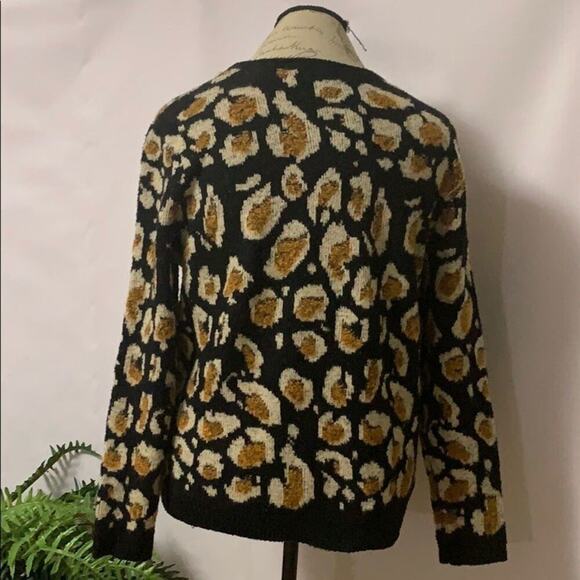 NWT SOPHIE RUE LEOPARD PRINT SWEATER SIZE… - Picture 4 of 5